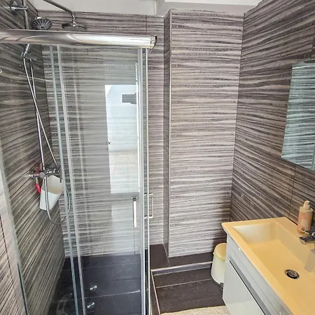 Feriehus Fourka Vista Retreat - Sea View 3 Bdrm *