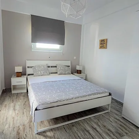 Holiday home Fourka Vista Retreat - Sea View 3 Bdrm *