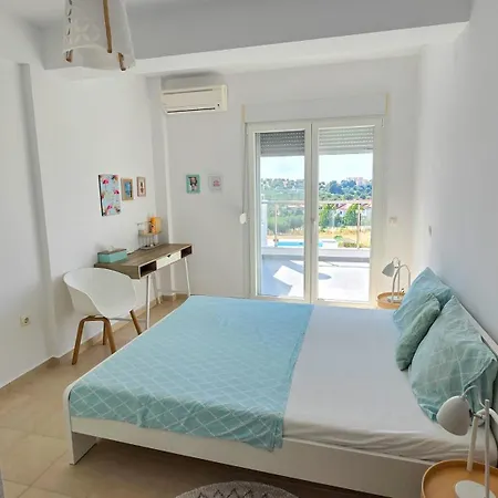 Fourka Vista Retreat - Sea View 3 Bdrm Skala Fourkas