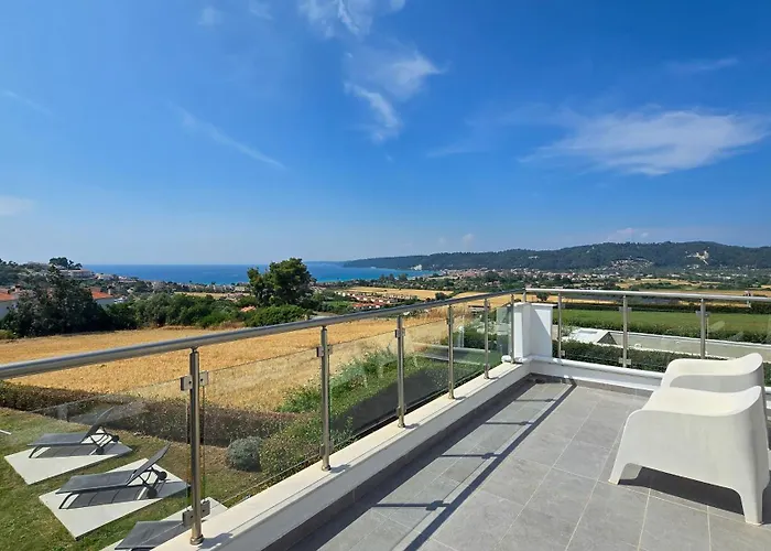 Feriehus Fourka Vista Retreat - Sea View 3 Bdrm