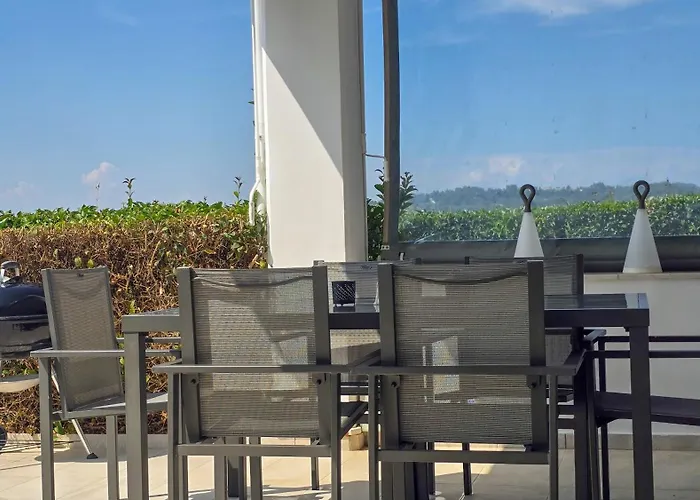 Feriehus Fourka Vista Retreat - Sea View 3 Bdrm